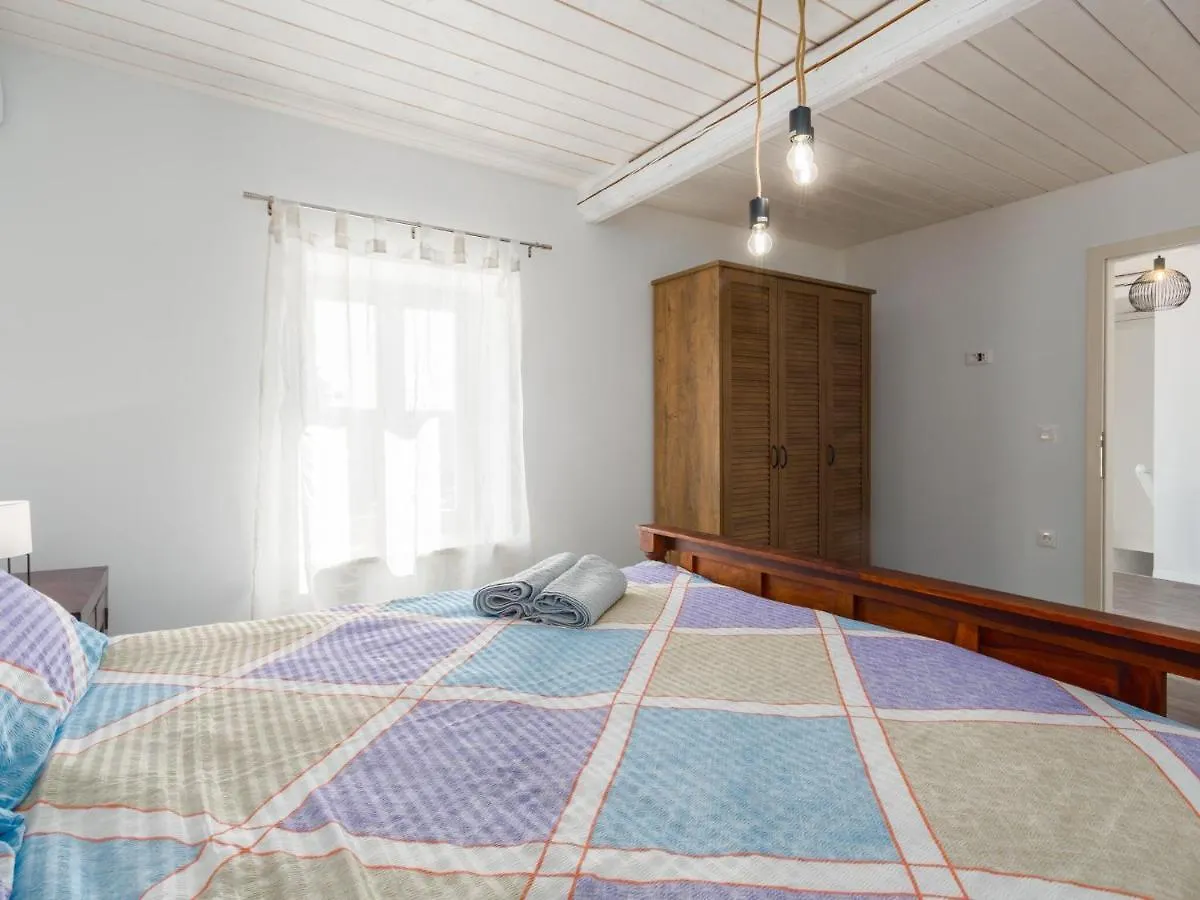 Adorable Villa With Private Pool Tinjan Kroatien